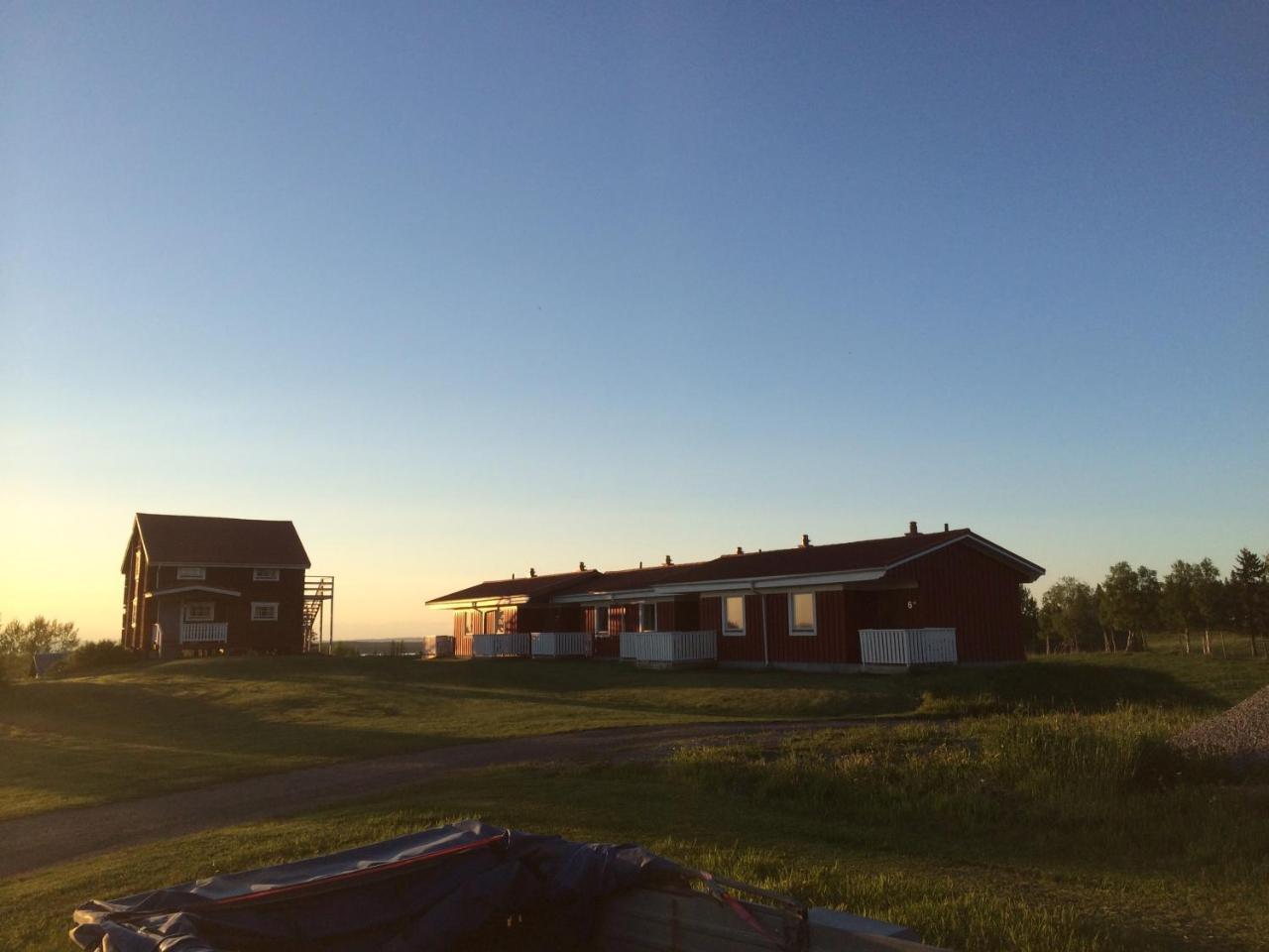 Orrviken Moose Gardenヴィラ エクステリア 写真